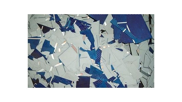 Immagine: Pannelli solari, per il consorzio Ecolight ci sono mille tonnellate da smaltire