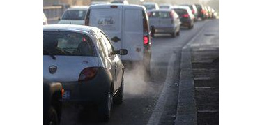Verona, smog alle stelle ma il traffico non si ferma