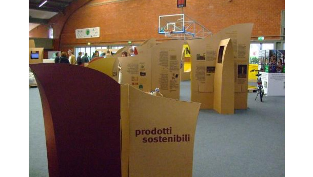 Immagine: IX Congresso Nazionale di Legambiente: mostra, 