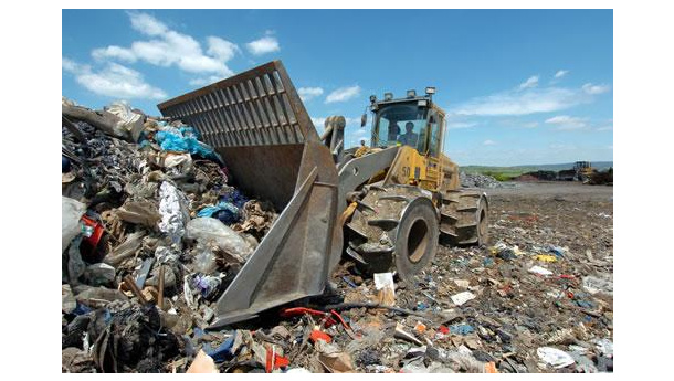 Immagine: Napoli. Rifiuti: Ue conferma la proroga ma sino al 15 gennaio