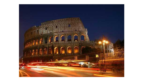 Immagine: A dicembre Roma si veste di cartone