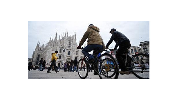 Immagine: Amat, ecco il dossier sui risultati del blocco del traffico del 9 e 10 dicembre a Milano