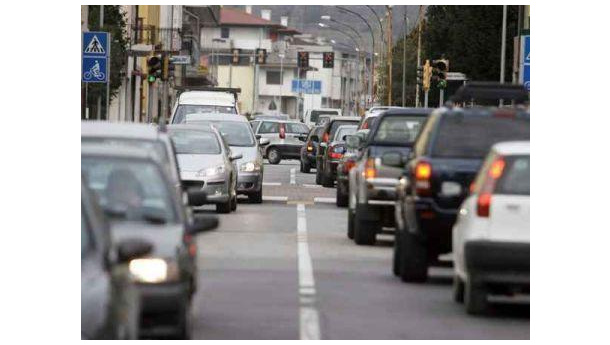 Immagine: I diesel Euro 3 tornano a circolare da venerdì 16 dicembre. Sospeso per il giorno di sciopero anche Ecopass