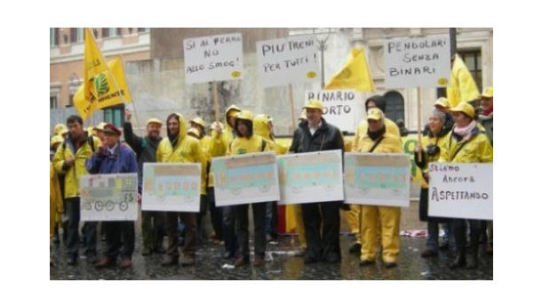 Immagine: Pendolari Lombardi: Legambiente presenta i dati sul trasporto pubblico