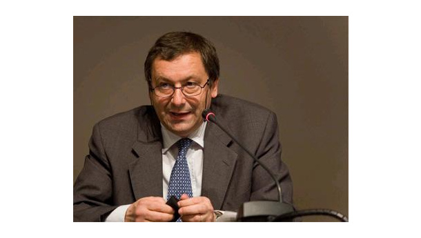 Immagine: Scuole, il ministro Profumo punta a renderle più efficienti