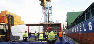 La Nordstern è salpata: i rifiuti di Napoli in viaggio verso Rotterdam