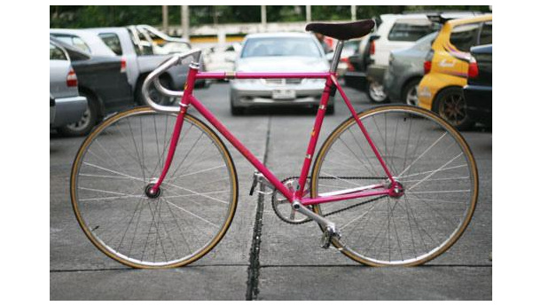 Immagine: Napoli in bicicletta: in arrivo 20 km di pista ciclabile