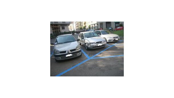 Immagine: Strisce blu in arrivo nei quartieri periferici di Milano