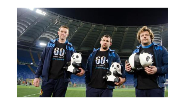 Immagine: L'Ora della Terra: gli azzurri del rugby intercettano la