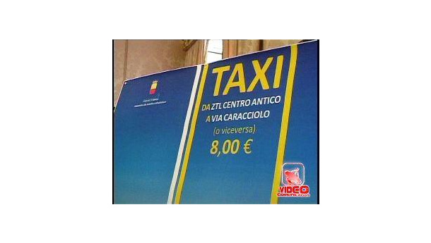 Immagine: Napoli, taxi per tutti: da giovedì 16 febbraio partono le tariffe low cost