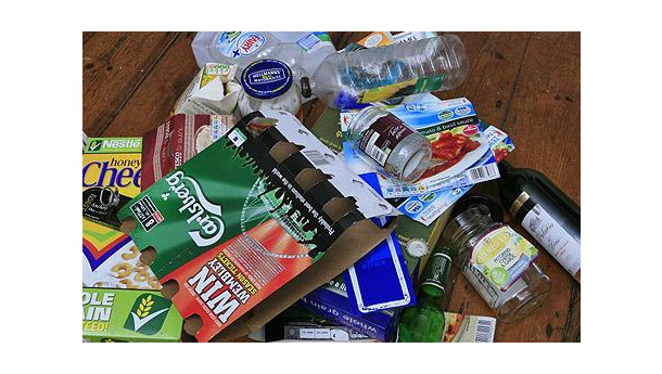 Immagine: Liberalizzazione gestione rifiuti da imballaggio. Riserve sulla norma anche dalla Commissione Ambiente Senato