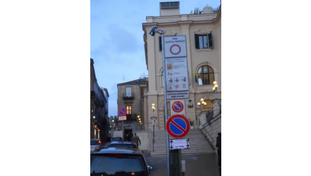 Immagine: Milano: Area C è solo l'inizio. In arrivo quattro Ztl di periferia