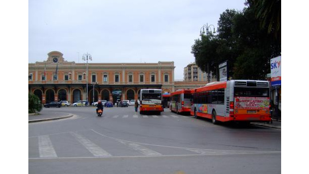 Immagine: Bari, Amtab trasporto pubblico: approvate le nuove tariffe per il 2012