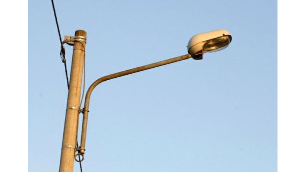 Immagine: Illuminazione pubblica, a Prato consumi ridotti del 34%