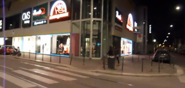 Strade sovrailluminate in città: mezzanotte milanese | Video