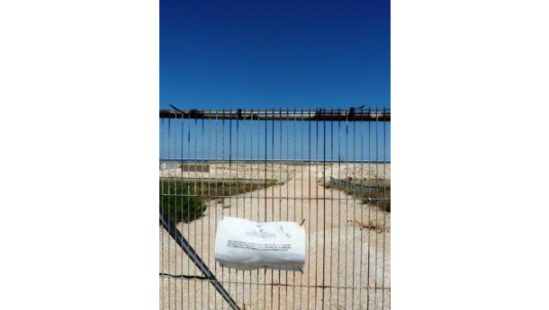 Immagine: Rigassificatore di Brindisi. Legambiente: 