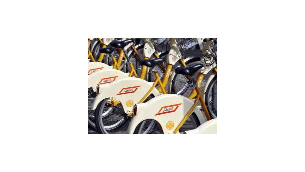 Immagine: BikeMi fino alle 2 di notte per i Saloni 2012