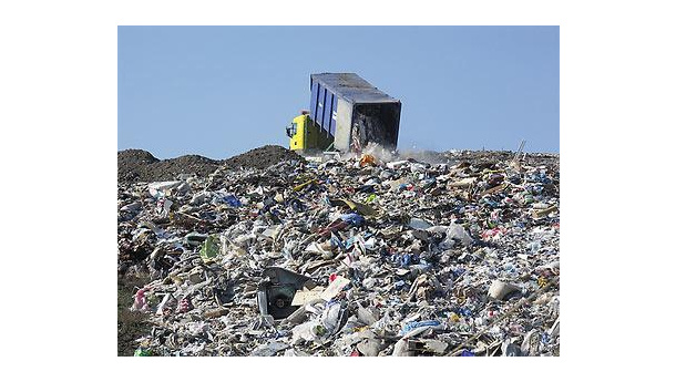 Immagine: UE-27, troppi rifiuti in discarica. La ricetta della Commissione europea per ridurne il conferimento