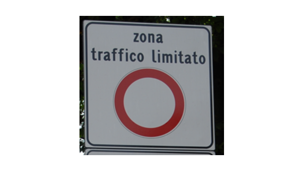 Immagine: Progetto Car-Free scolastico: si parte il 7 maggio. E i genitori promuovono il pedibus