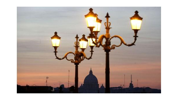 Immagine: Spending review sull'illuminazione pubblica. Ecco il documento di CieloBuio