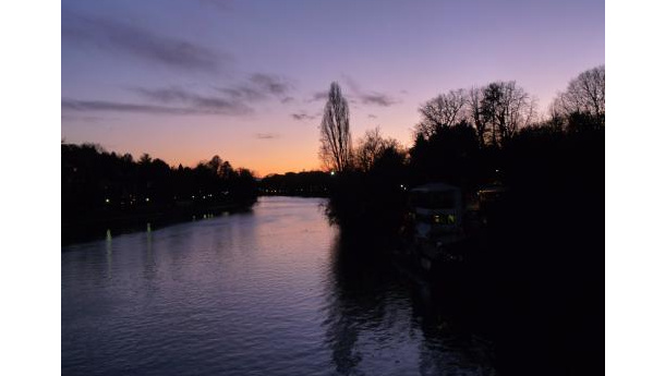 Immagine: Domenica 27 maggio, conferenza - tuffo nel Po!