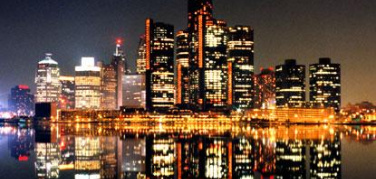 Luci spente a Detroit: riparare i lampioni costa troppo