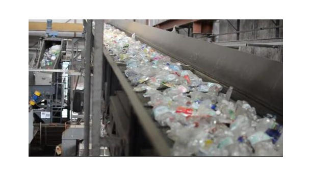 Immagine: Plastica. Beato chi lo sa. | Video