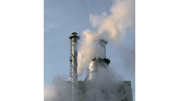 Immagine: Emissioni: nel 2011 aziende italiane virtuose “grazie” alla crisi