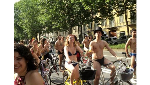 Immagine: Ciclonudista di Torino 2012: tutte le foto