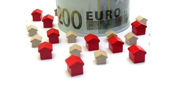 Immagine: Efficienza energetica, sei mesi di proroga per la detrazione, ma l'aliquota scende al 50%