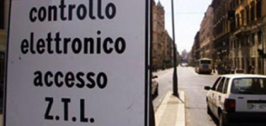 Napoli, dal 28 giugno le Ztl estive di Discesa Gaiola, via Marechiaro e via Ferdinando Russo