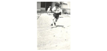 Milano a misura di bimbo: giocare nei cortili è un diritto.