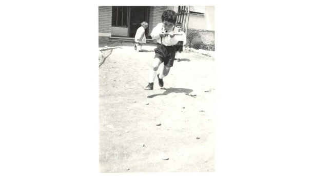 Immagine: Milano a misura di bimbo: giocare nei cortili è un diritto.