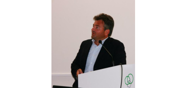 Perché i costi dell'illuminazione pubblica sono così alti? Intervista all'esperto Diego Bonata