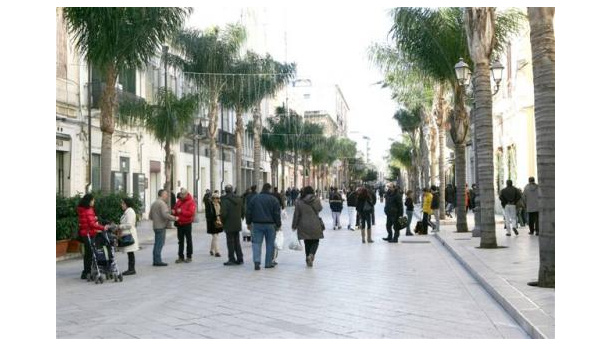 Immagine: Brindisi, riapertura al traffico di Corso Garibaldi: tutte le modifiche alla circolazione