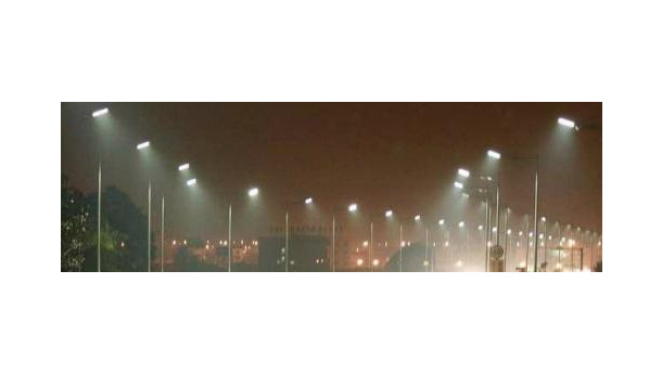 Immagine: Illuminazione pubblica: in Italia i consumi pro-capite sono il doppio della media Ue