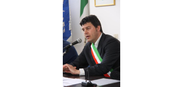 Puglia, Melpignano (Lecce) “solarizza” i tetti con il modello della “comunità cooperativa”