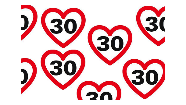 Immagine: Com’è una città ai trenta all’ora? Intervista a Beppe Piras di #salvaiciclisti