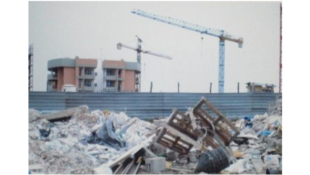 Immagine: Roma Est, colle degli Abeti: il comitato di quartiere denuncia scarichi di rifiuti abusivi