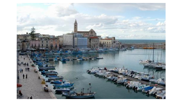 Immagine: Raccolta differenziata porta a porta. A Trani 751mila euro dai fondi FESR