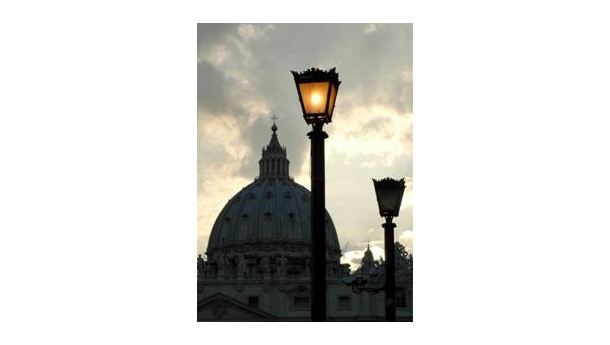Immagine: Illuminazione pubblica, Roma spende il doppio di Berlino