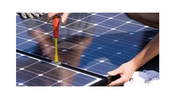 Immagine: Smaltimento moduli fotovoltaici, Ifi: «Iniqua la proroga del Gse»