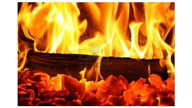 Immagine: Riscaldamento, Coldiretti: «Con la crisi boom di camini e stufe a legna»