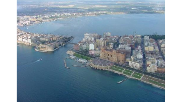 Immagine: Bonifica Taranto: Confindustria presenta il progetto 'Smart Area' per utilizzare i fondi pubblici