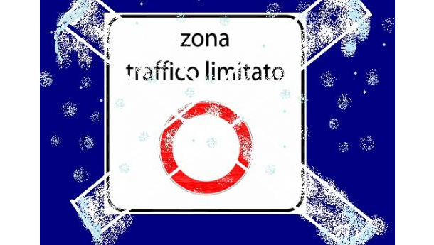Immagine: Neve: Torino sospende la Ztl lunedì 11 e martedì 12 febbraio. L'assessore Lubatti risponde alle polemiche
