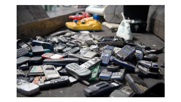 Immagine: Ecolight: «Gli italiani smaltiscono male i piccoli elettrodomestici»