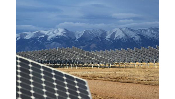 Immagine: Fotovoltaico, superati i 100 GW installati nel mondo