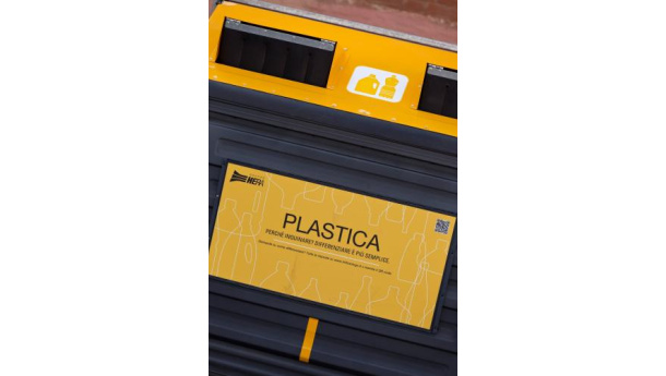 Immagine: Ferrara: in arrivo i cassonetti “parlanti”