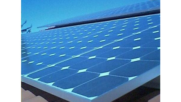Immagine: Rinnovabili, è ufficiale: la detrazione del 50% si applica anche al fotovoltaico