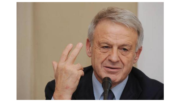 Immagine: Clini affida tutto il ciclo di gestione dei rifiuti a Roma ad Ama. Trasferimento ai Tmb incluso